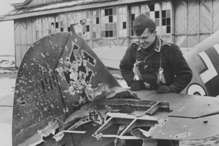 60 Alarmstart: German Fighter Pilots in Europe