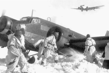 189 – The Stalingrad Airlift
