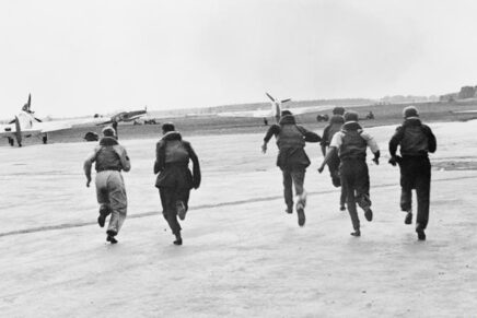 203 – The Battle of Britain, July 1940