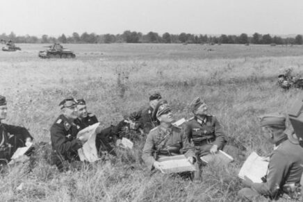 224 – The Theory and Practice of Command in the British and German Armies