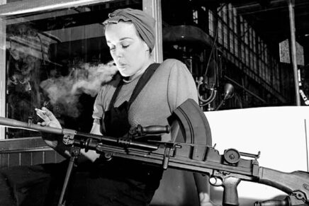 281 – Canadian at War